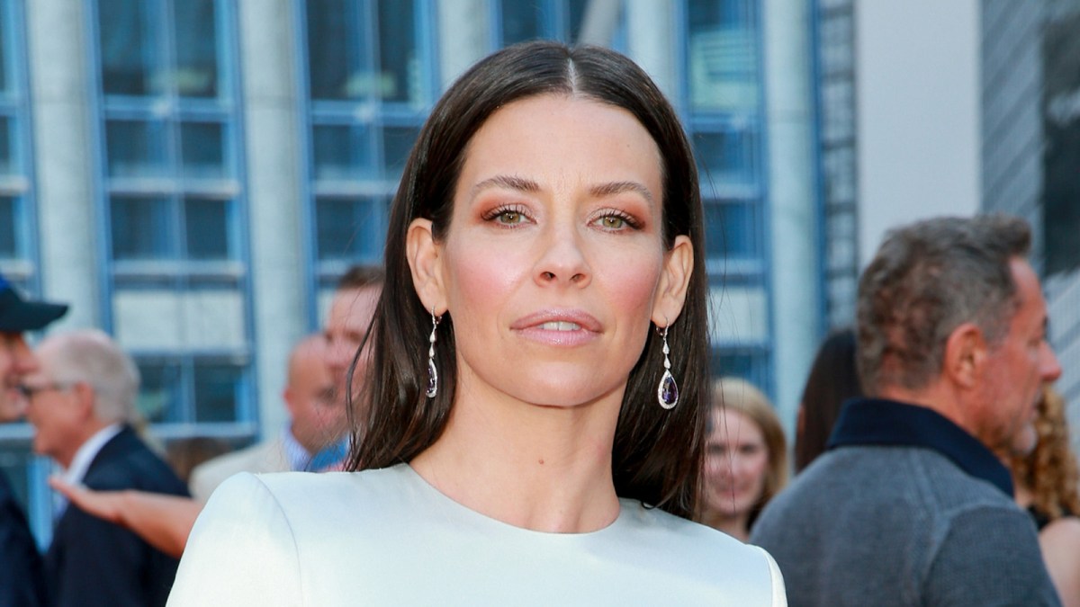 evangeline lilly ant-man marvel change feminism