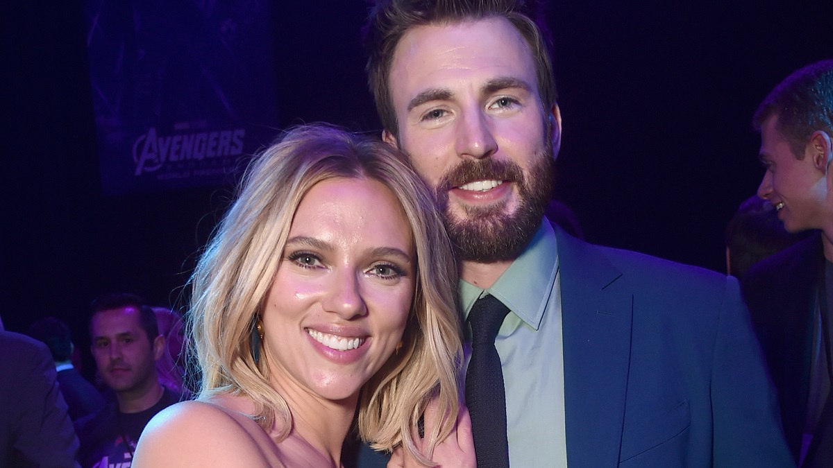 chris evans scarlett johansson