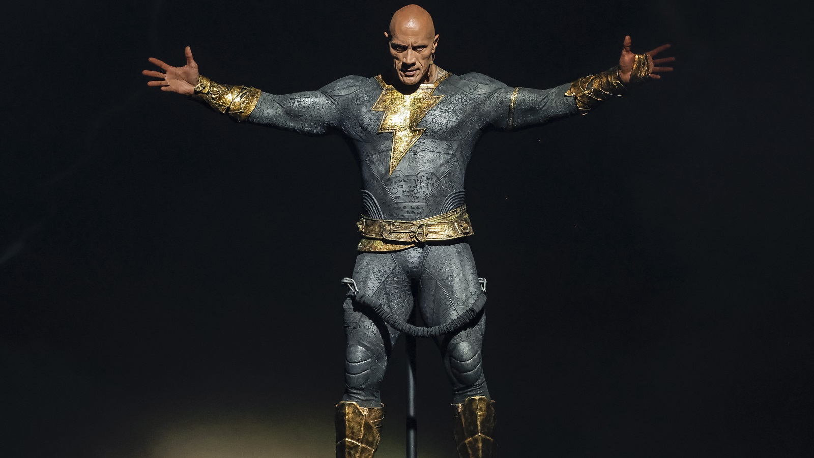 dwayne johnson black adam comic-con