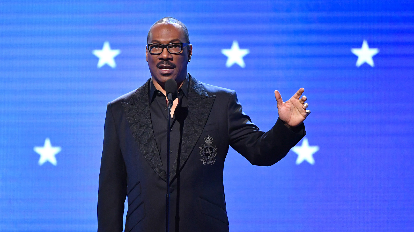 Eddie Murphy accepts a Critics' Choice Award