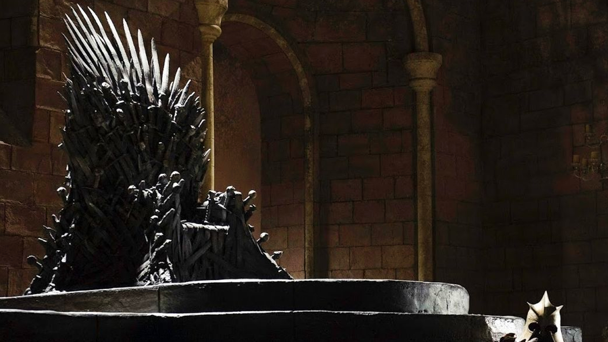 A picture of the Iron Throne from Game of Thrones