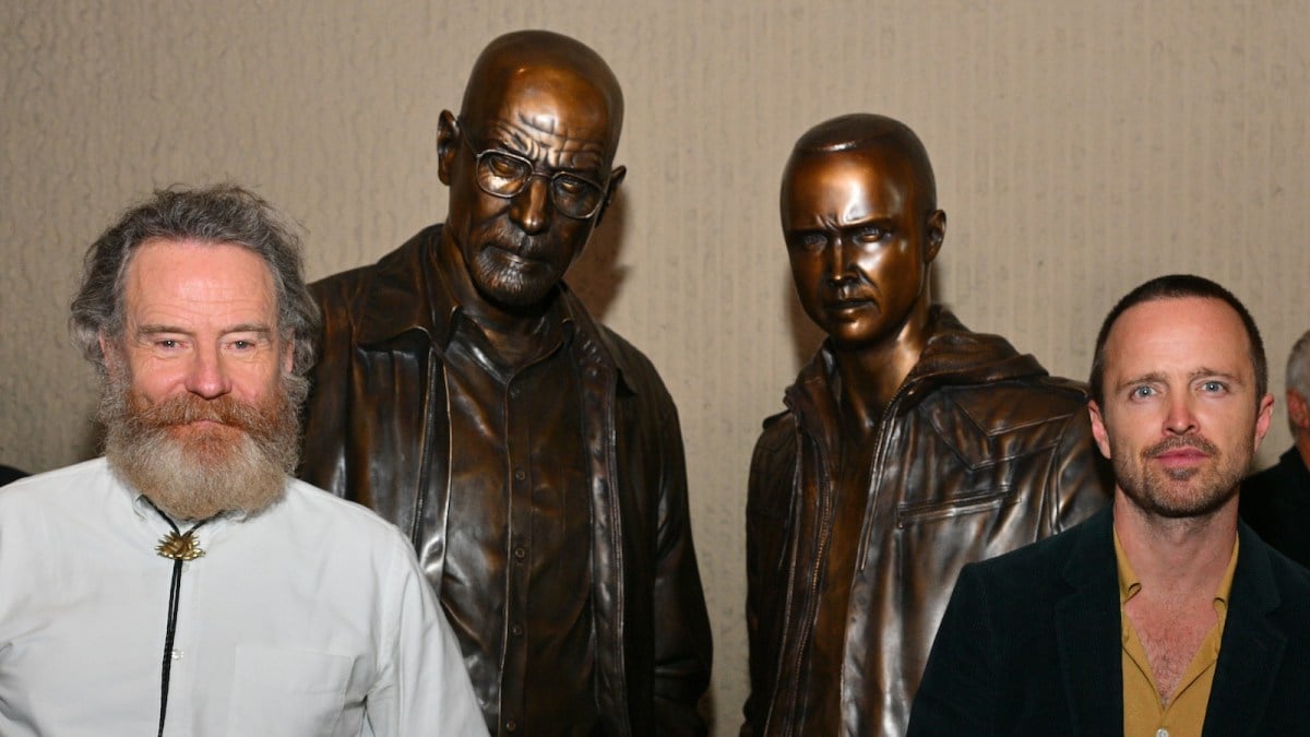 breaking bad bryan cranston aaron paul statues