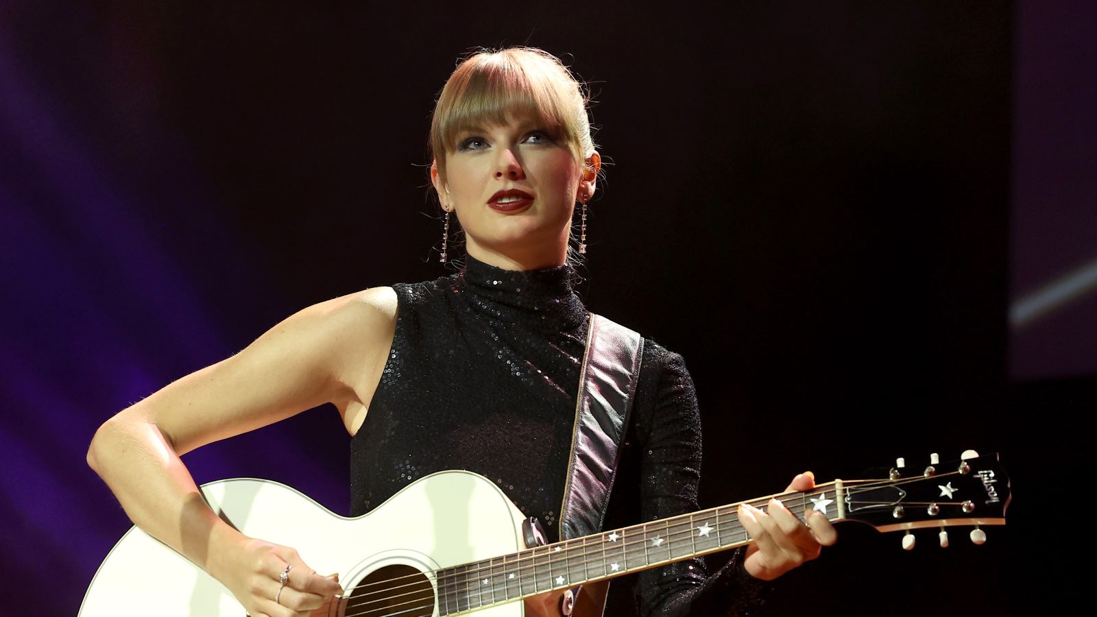 Songwriter-Artist of the Decade honoree, Taylor Swift performs onstage during NSAI 2022 Nashville Songwriter Awards at Ryman Auditorium on September 20, 2022 in Nashville, Tennessee. (Photo by Terry Wyatt/Getty Images)