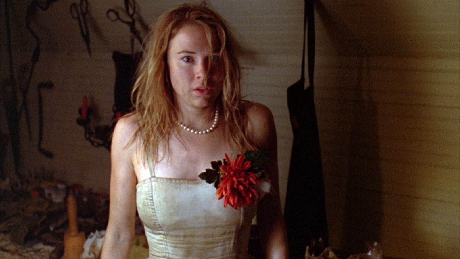 Renée Zellweger in Texas Chainsaw Massacre: The New Generation