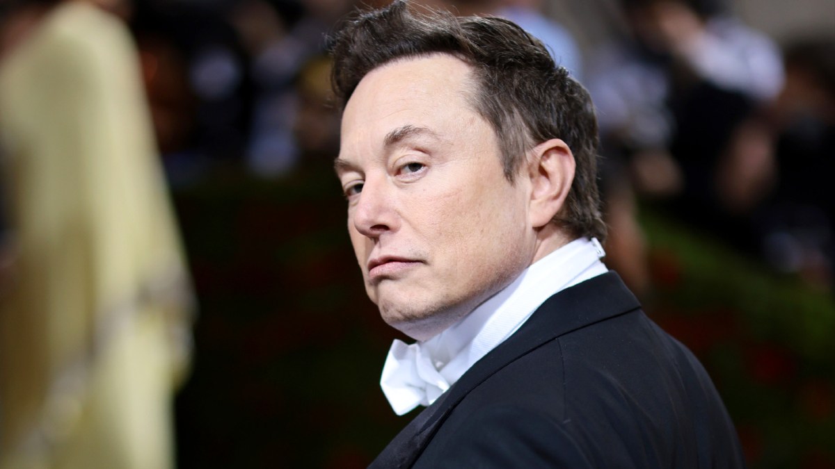 Elon Musk attends The 2022 Met Gala Celebrating "In America: An Anthology of Fashion" at The Metropolitan Museum of Art on May 02, 2022 in New York City.