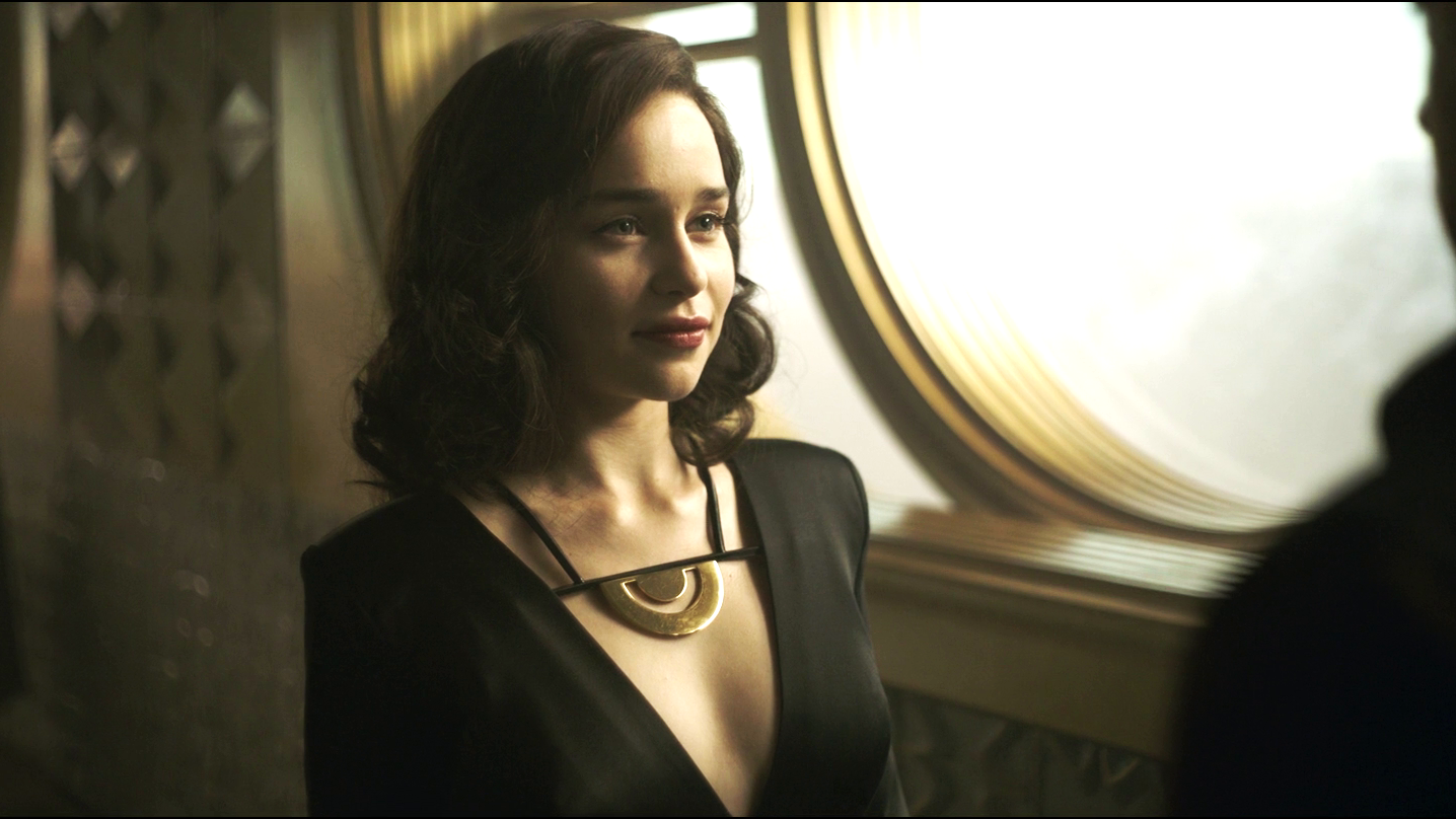 Emilia Clarke as Qi'ra in Solo: A Star Wars Story