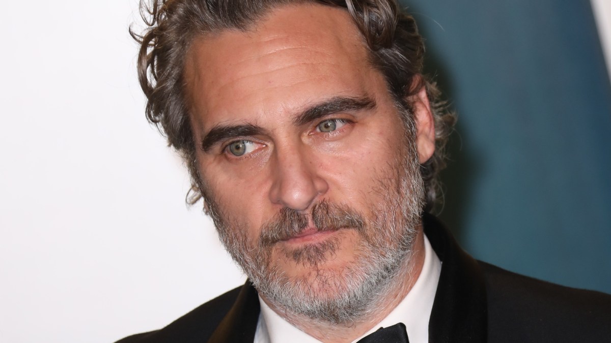 Joaquin Phoenix at the 2020 Vanity Fair Oscar Party Hosted By Radhika Jones