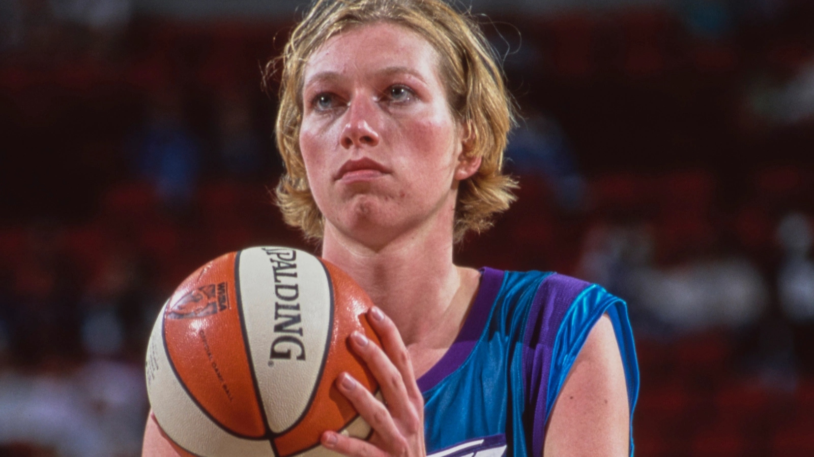 Margo Dydek at Utah Starzz vs Seattle Storm