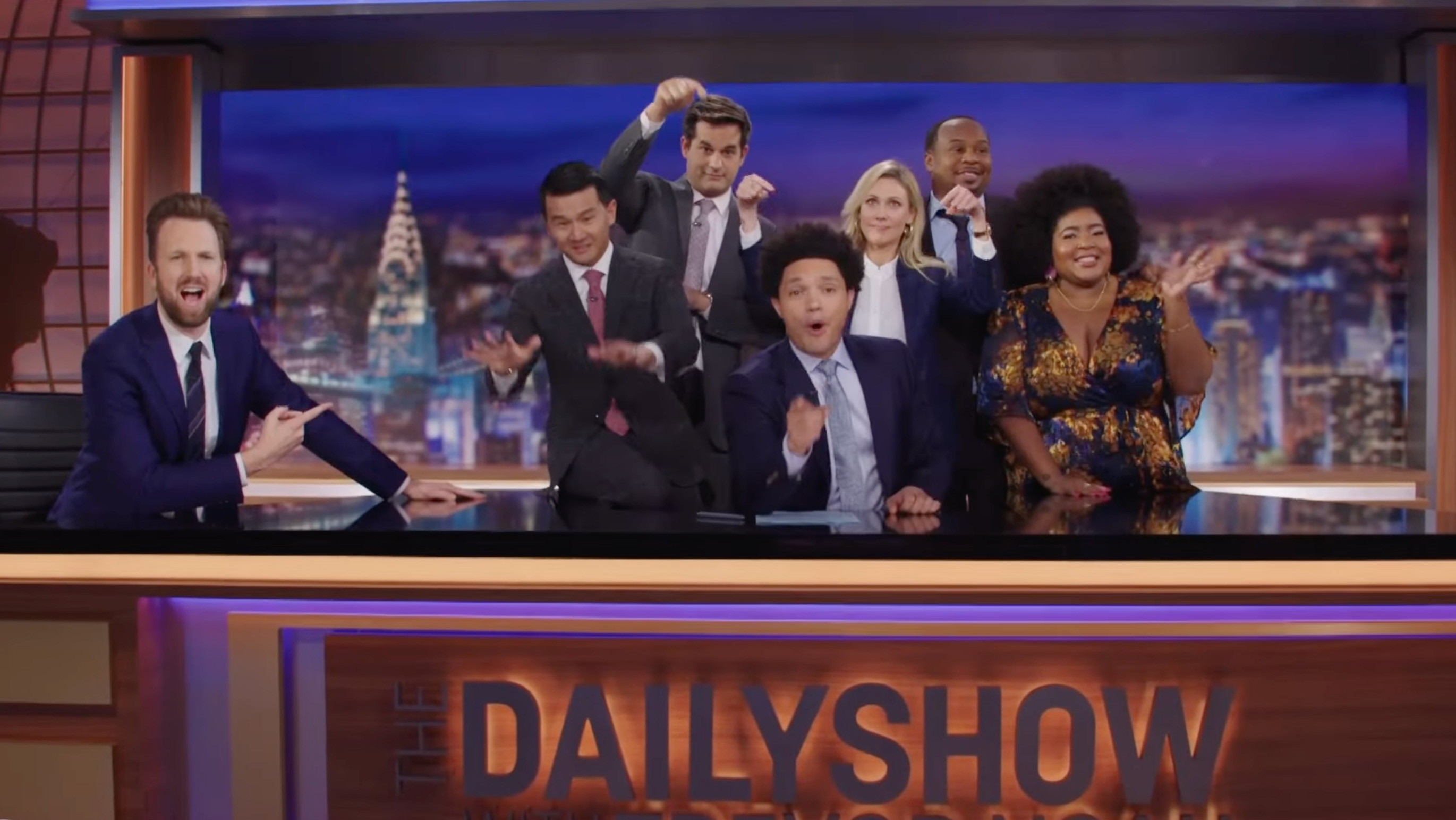 Trevor Noah's final show with correspondents 