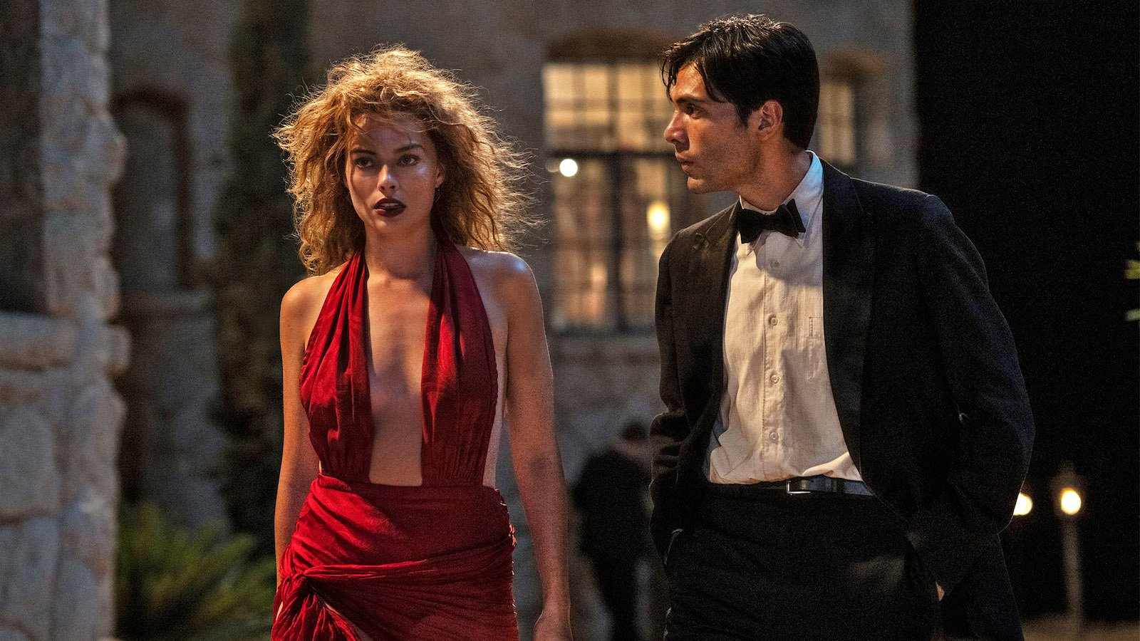 Margot Robbie plays Nellie LaRoy and Diego Calva plays Manny Torres in Babylon from Paramount Pictures.