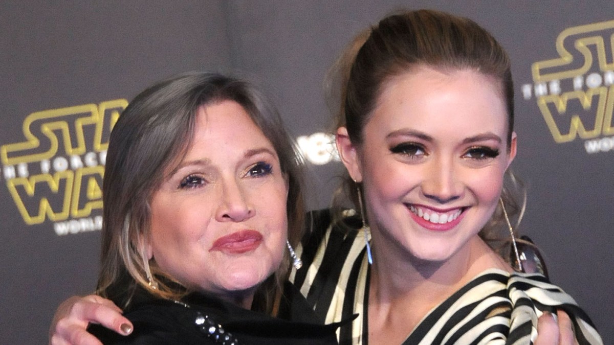 Carrie Fisher embraces daughter Billie Lourd