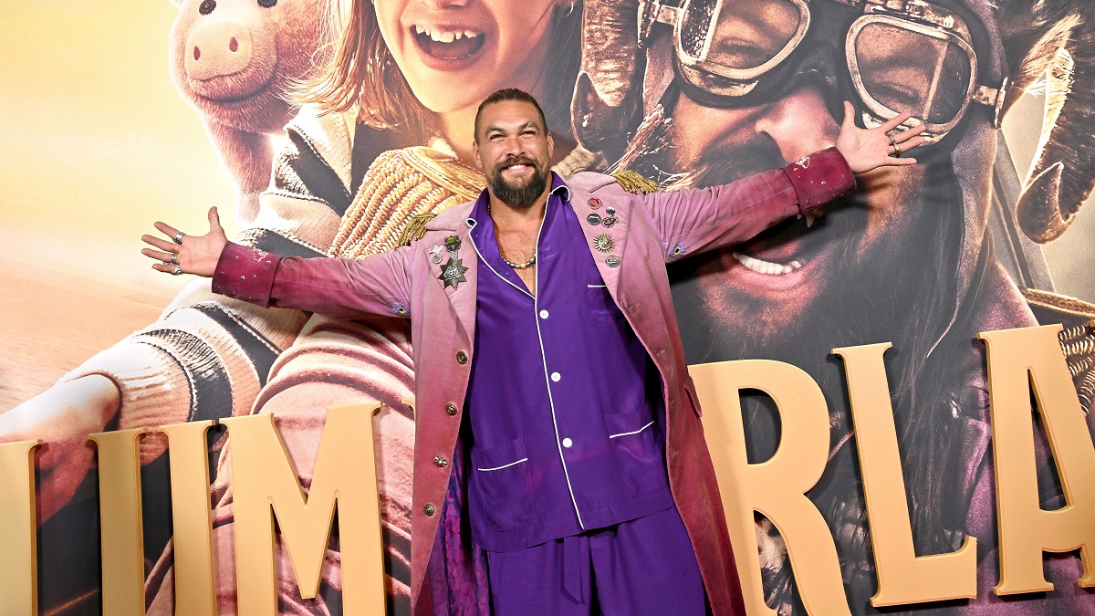 CENTURY CITY, CALIFORNIA - NOVEMBER 09: Jason Momoa attends the Los Angeles Premiere of Netflix's "Slumberland" at AMC Century City 15 on November 09, 2022 in Century City, California.