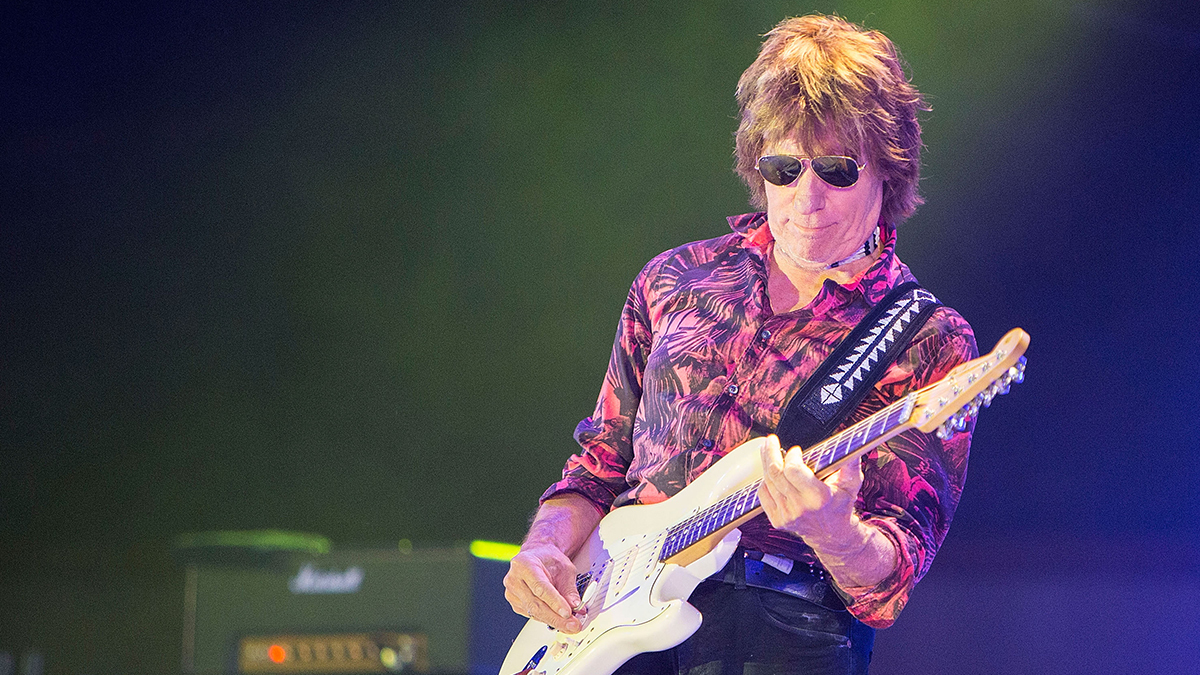 Jeff Beck playing guitar