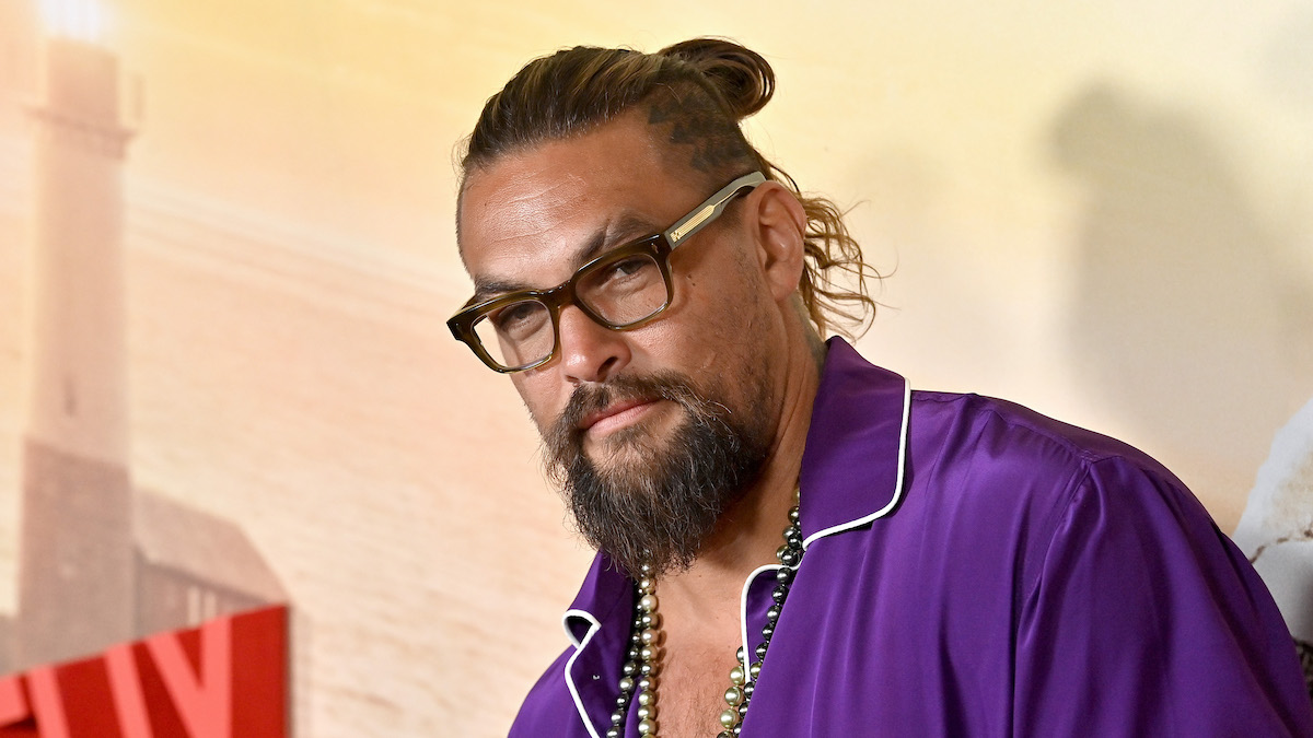 Jason Momoa attends the Los Angeles Premiere of Netflix's "Slumberland" at AMC Century City 15 on November 09, 2022 in Century City, California.