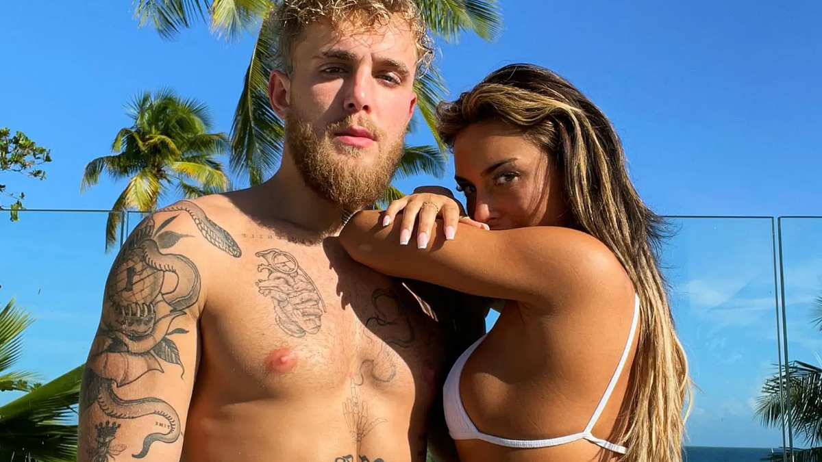 Jake Paul and Julia Rose 