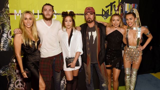LOS ANGELES, CA - AUGUST 30: (L-R) Producer Tish Cyrus, actors Braison Cyrus, Noah Cyrus, recording artist Billy Ray Cyrus, actress Brandi Glenn Cyrus and host Miley Cyrus attend the 2015 MTV Video Music Awards at Microsoft Theater on August 30, 2015 in Los Angeles, California.