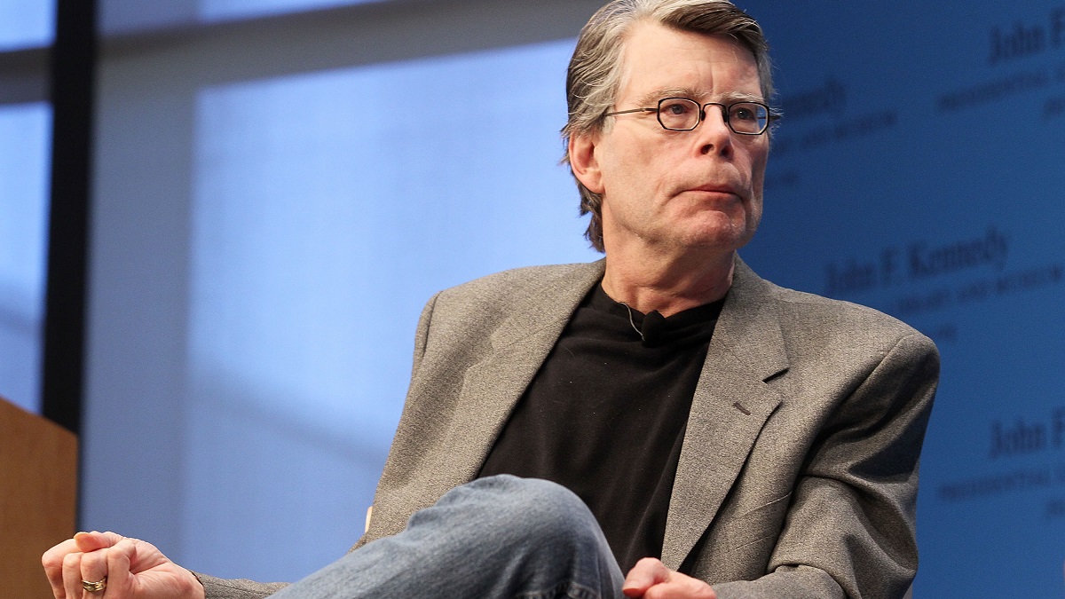 BOSTON, MASSACHUSETTS - NOVEMBER 07: Stephen King reads from his new fiction novel "11/22/63: A Novel" during the "Kennedy Library Forum Series" at The John F. Kennedy Presidential Library and Museum on November 7, 2011 in Boston, Massachusetts.