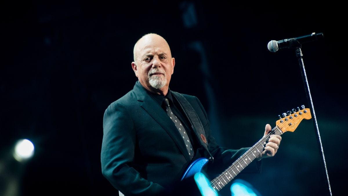 MELBOURNE, AUSTRALIA - DECEMBER 10: Billy Joel performs at Melbourne Cricket Ground on December 10, 2022 in Melbourne, Australia. 