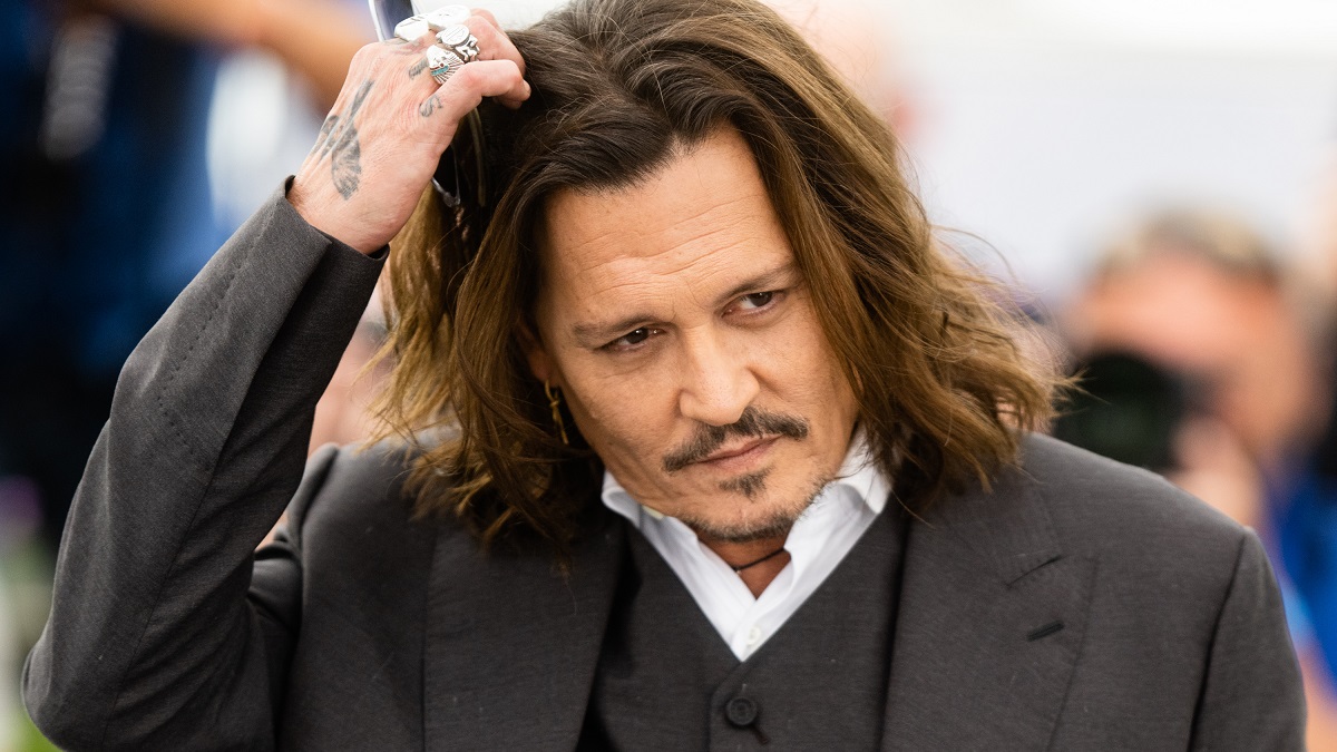 CANNES, FRANCE - MAY 17: Johnny Depp attends the "Jeanne du Barry" photocall at the 76th annual Cannes film festival at Palais des Festivals on May 17, 2023 in Cannes, France.