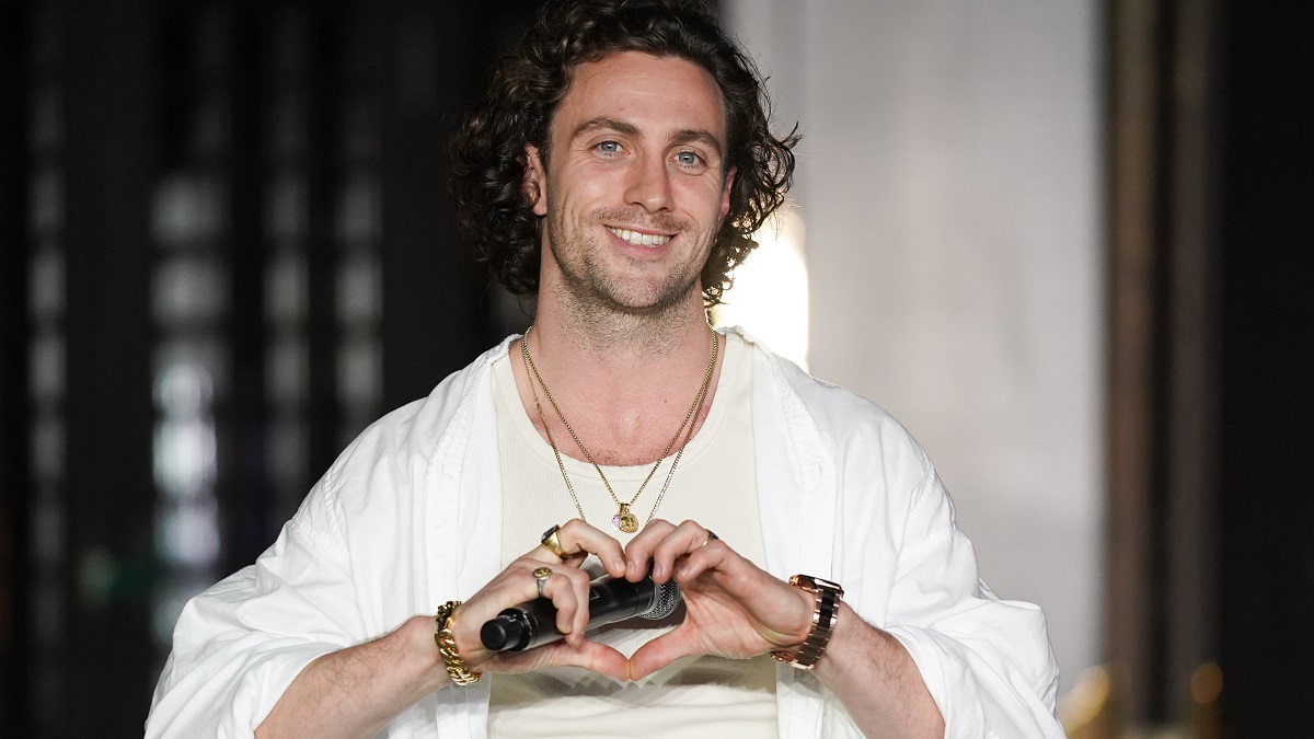 TOKYO, JAPAN - AUGUST 22: Aaron Taylor-Johnson attends the 'Bullet Train' promotion event at Koyasan Tokyo Betsu-In Temple on August 22, 2022 in Tokyo, Japan.