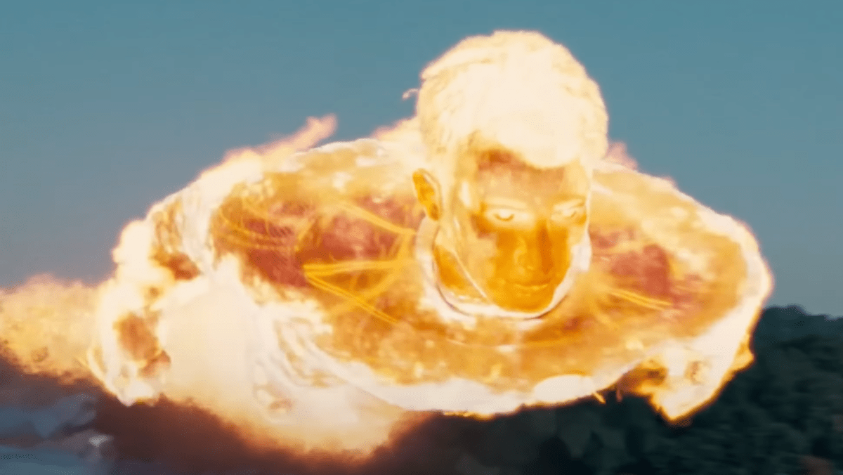 Human Torch flying in "Fantastic Four 2"