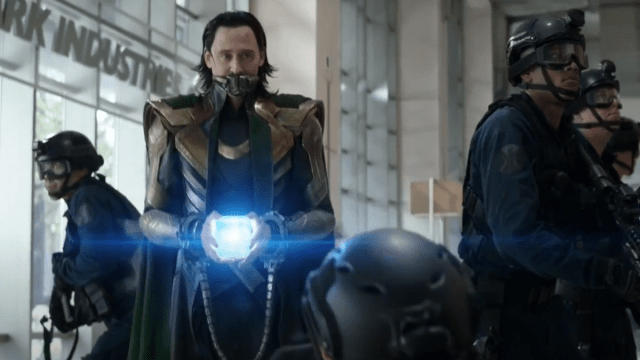 Loki in restraints, holding the Teseract in "Endgame"